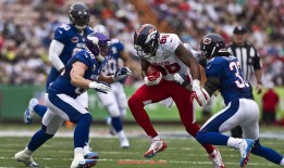 世俱杯直播-回顾2008中超赛季最佳射手表现与进球效率评估