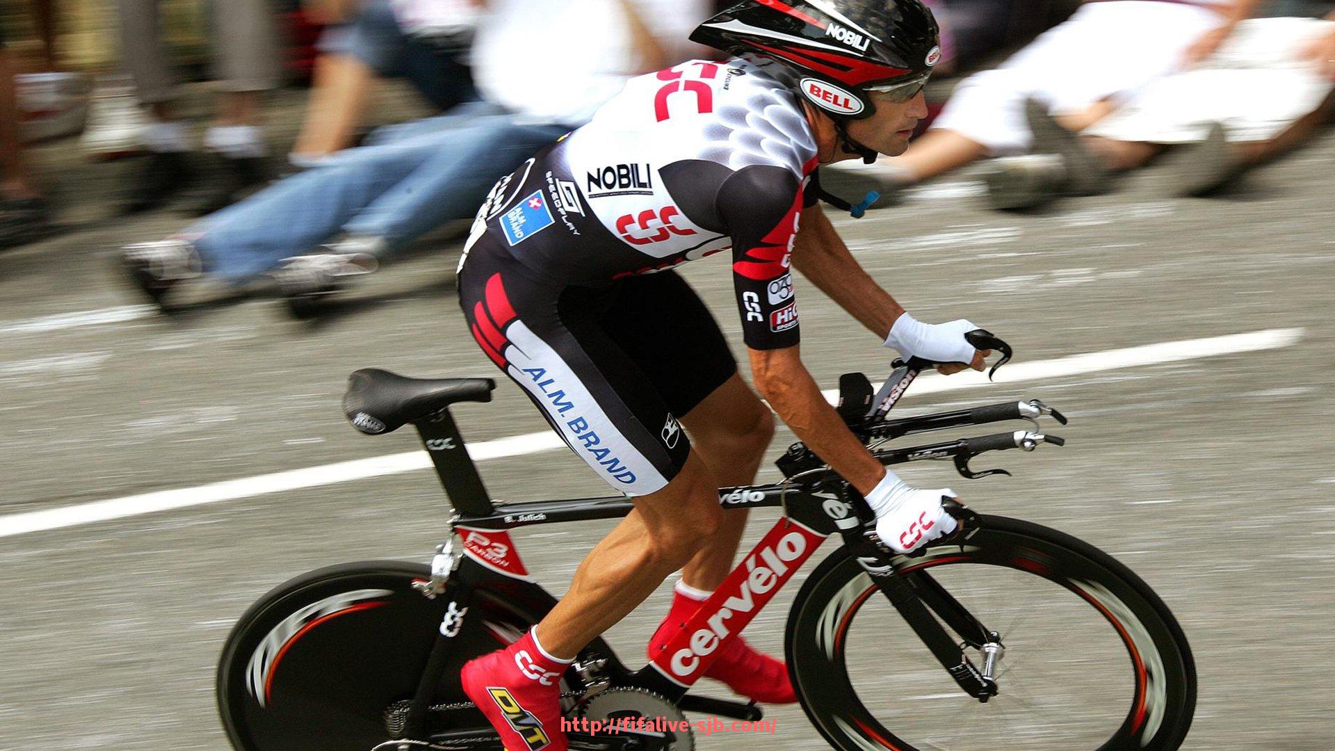 世俱杯直播-火箭队对鹈鹕队国语版直播回放及精彩镜头盘点